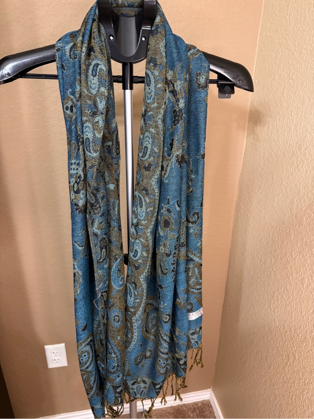 Pashmina Blue and Gold Paisley Pashmina Scarf